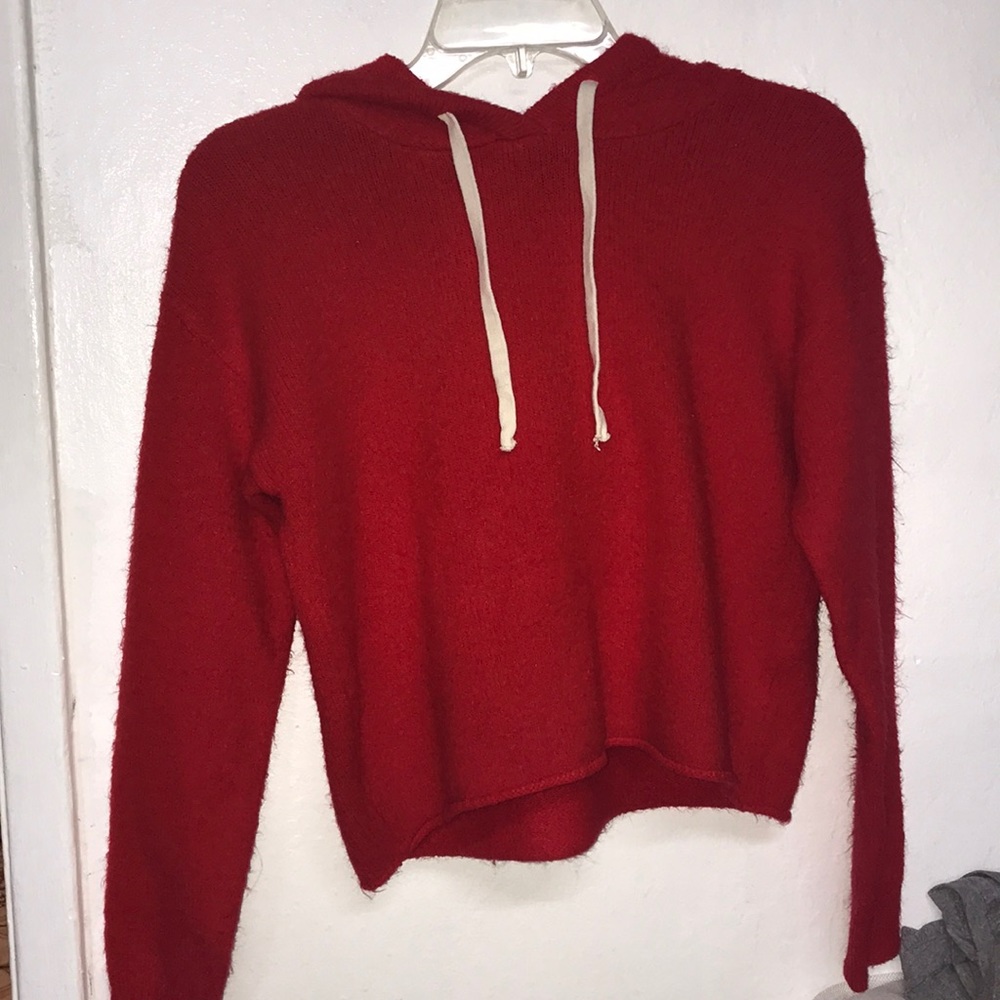 red cropped knit hoodie